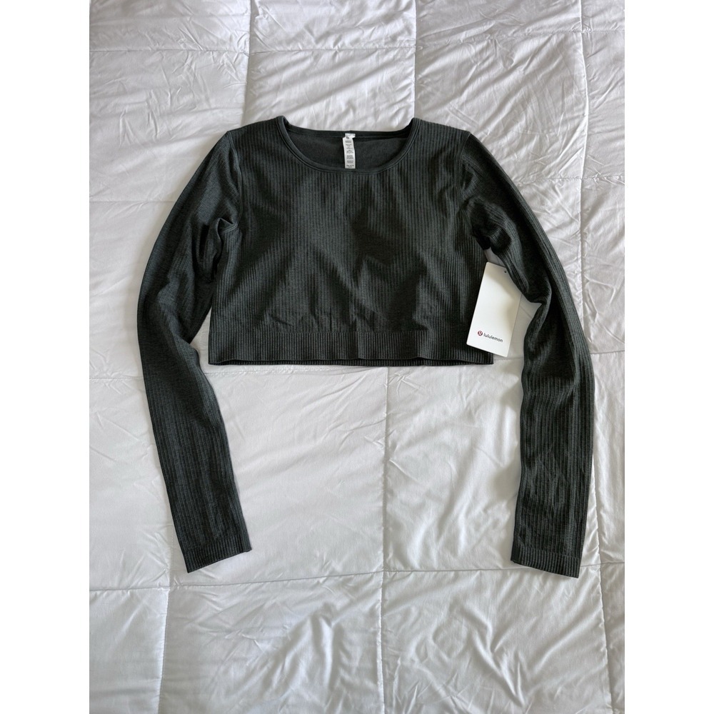 New Lululemon Ebb to Street Sz 12 Long Sleeve Shirt Smoked Spruce Green W/ Bra